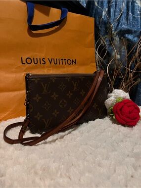 nwt Monogram Crossbody